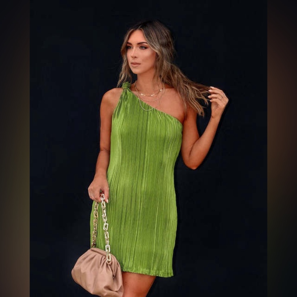 VICI - One Shoulder Mini Dress, Green (Small)